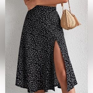 Floral Print Split Thigh Skirt